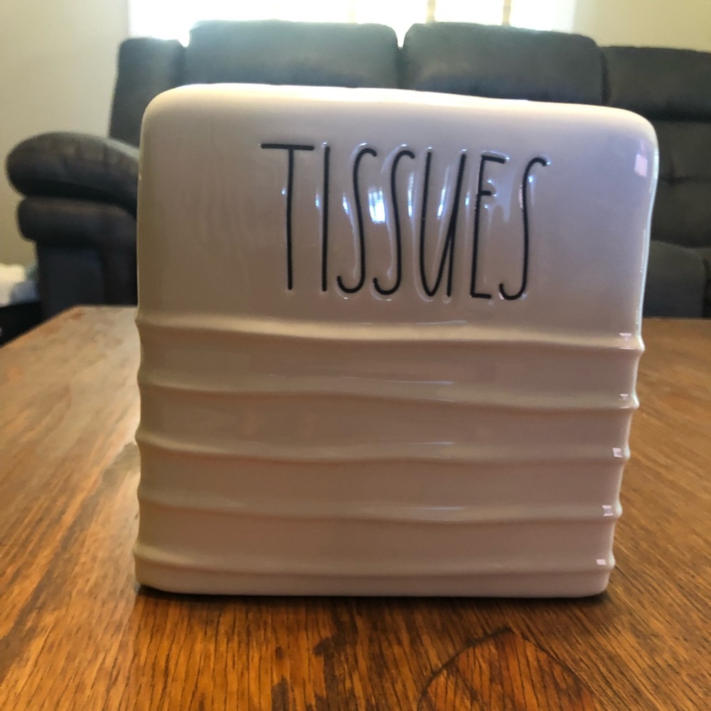 Rae Dunn Tissues